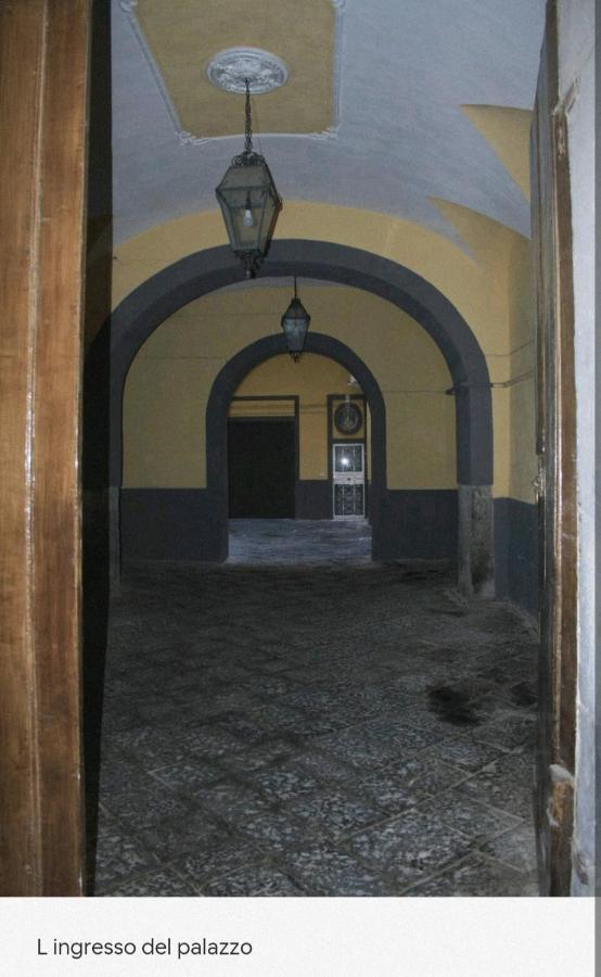 Piccola Maison Nel Centro Di Napoli Εξωτερικό φωτογραφία