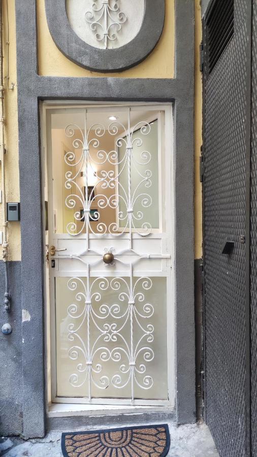 Piccola Maison Nel Centro Di Napoli Εξωτερικό φωτογραφία
